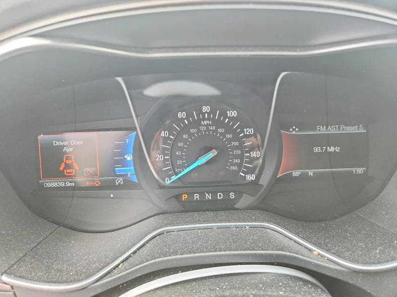 2017 FORD FUSION SE 9