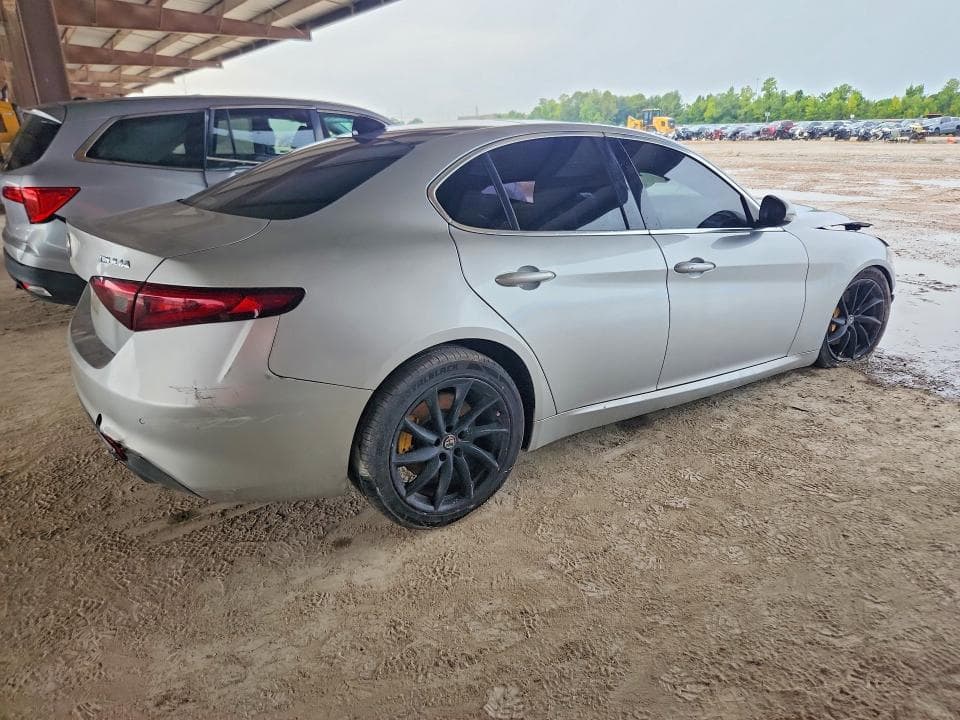 2017 ALFA ROMEO GIULIA 3