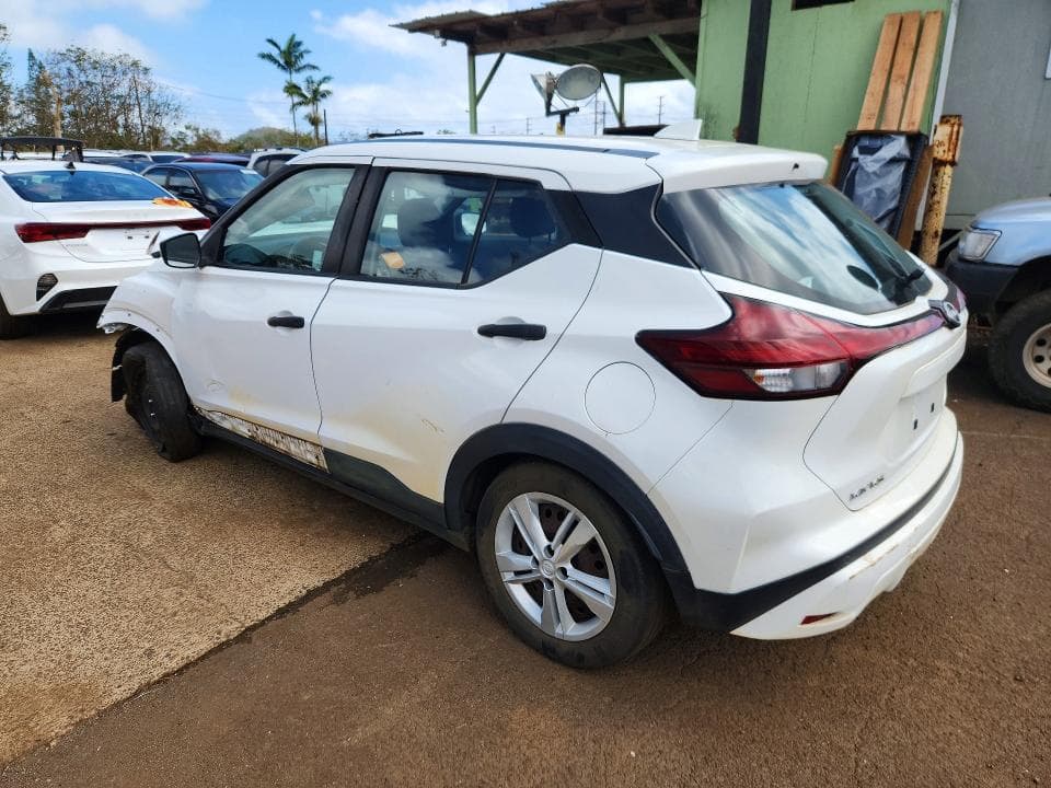 2022 NISSAN KICKS S 2