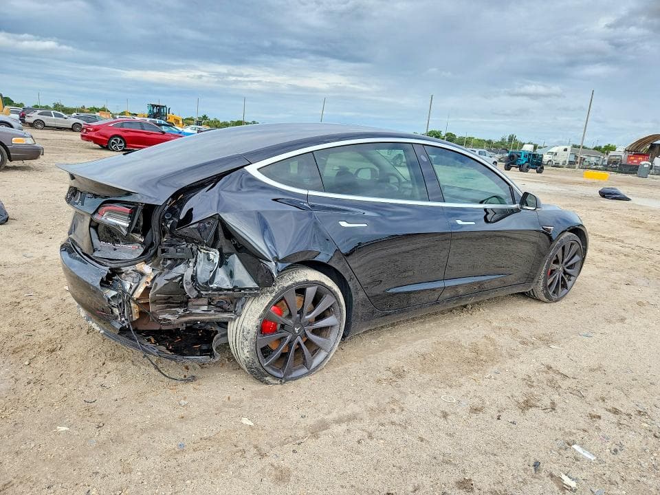 2020 TESLA MODEL 3 3