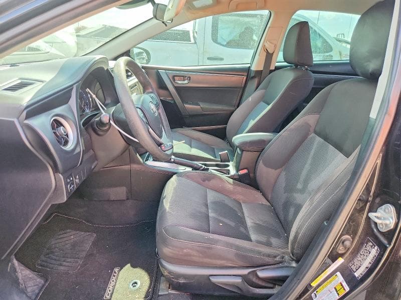 2018 TOYOTA COROLLA LE 7