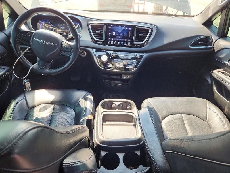2018 CHRYSLER PACIFICA TOURING L 8