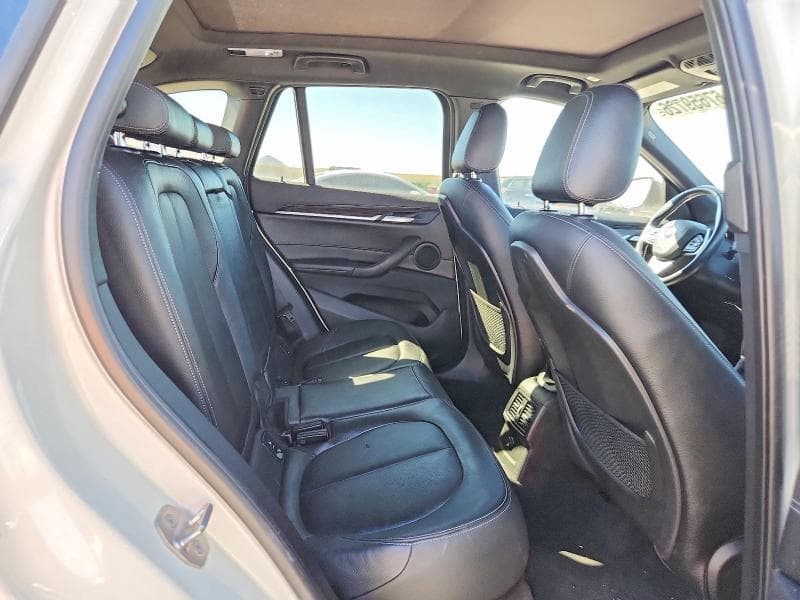 2017 BMW X1 XDRIVE28I 10