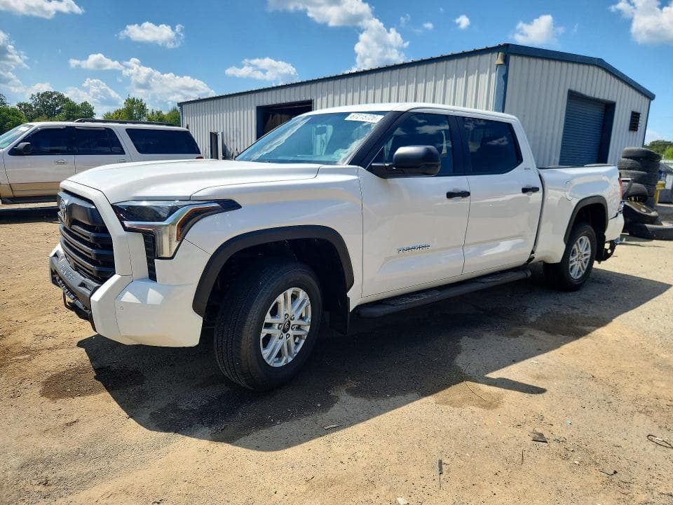 2026 TOYOTA TUNDRA CREWMAX SR5 - 1