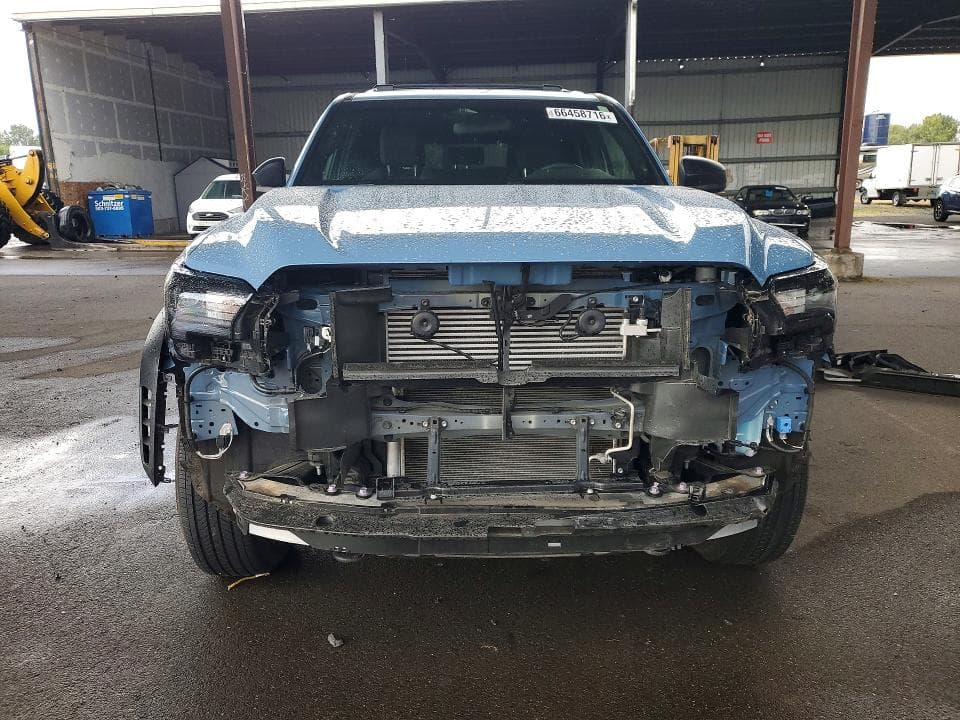 2025 TOYOTA 4RUNNER SR5 5