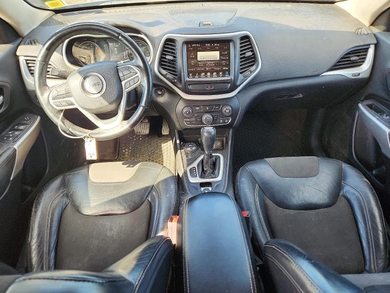 2018 JEEP CHEROKEE LATITUDE PLUS 8