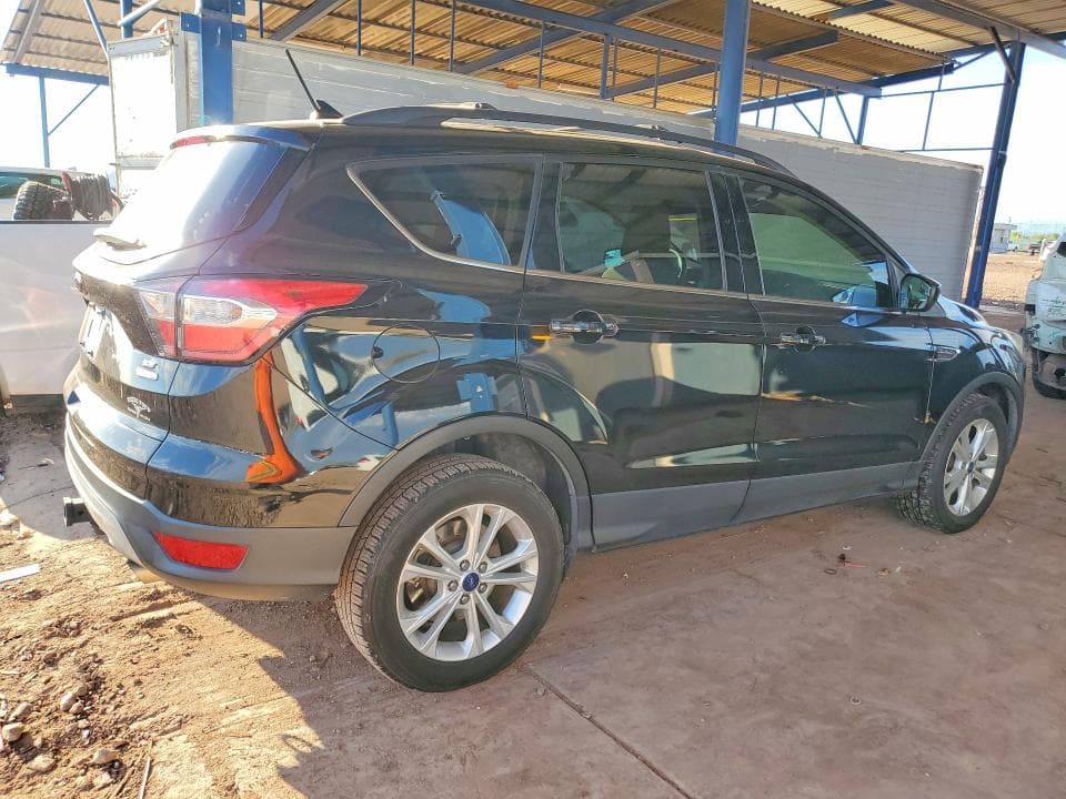 2018 FORD ESCAPE SE 3