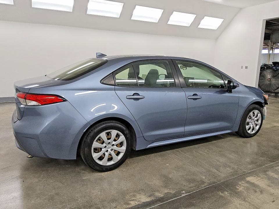 2020 TOYOTA COROLLA LE 3