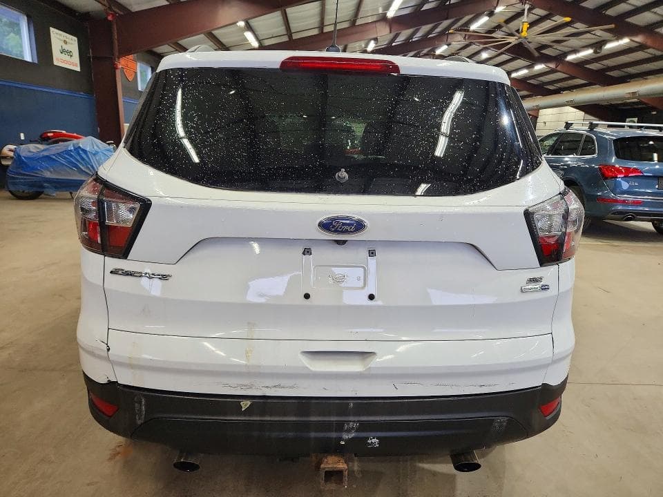 2017 FORD ESCAPE SE 6