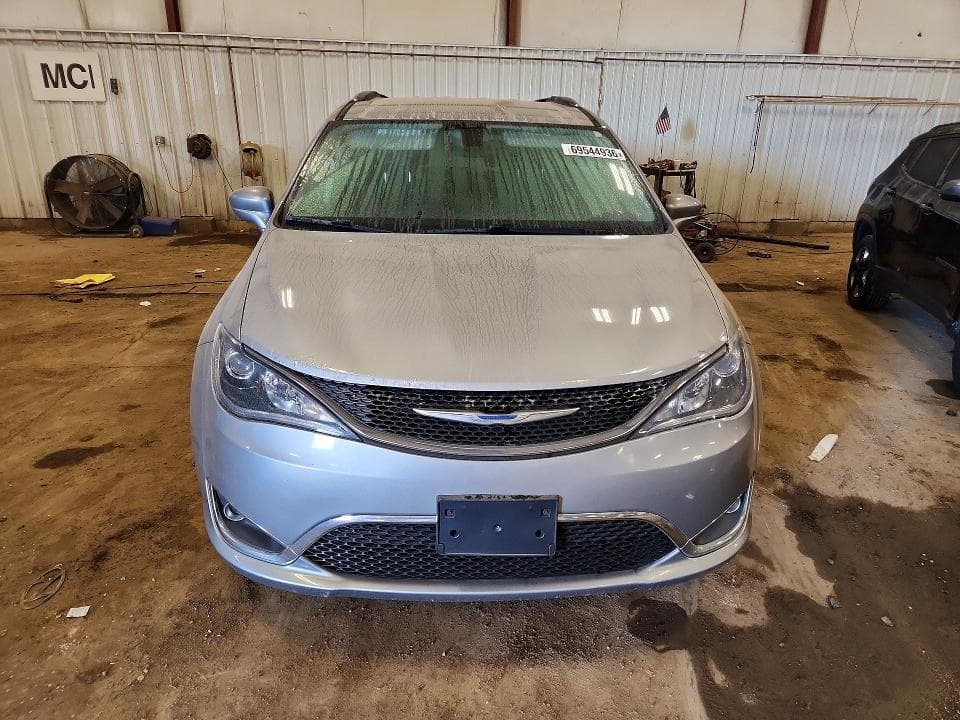 2018 CHRYSLER PACIFICA TOURING L 5