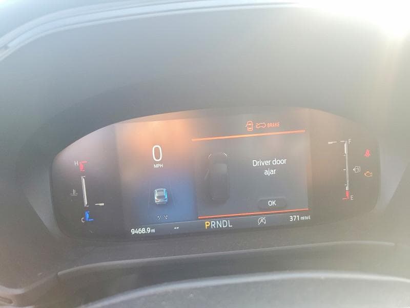2025 FORD ESCAPE ST LINE 9