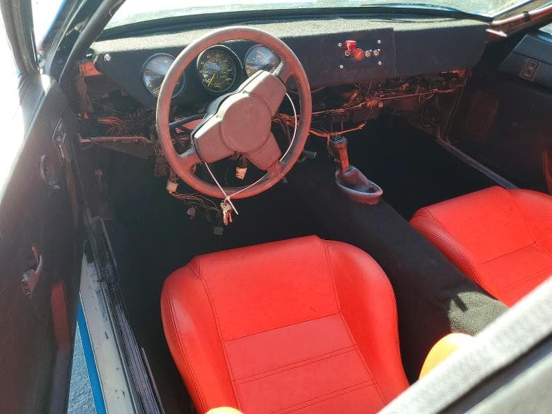 1983 PORSCHE 944 8