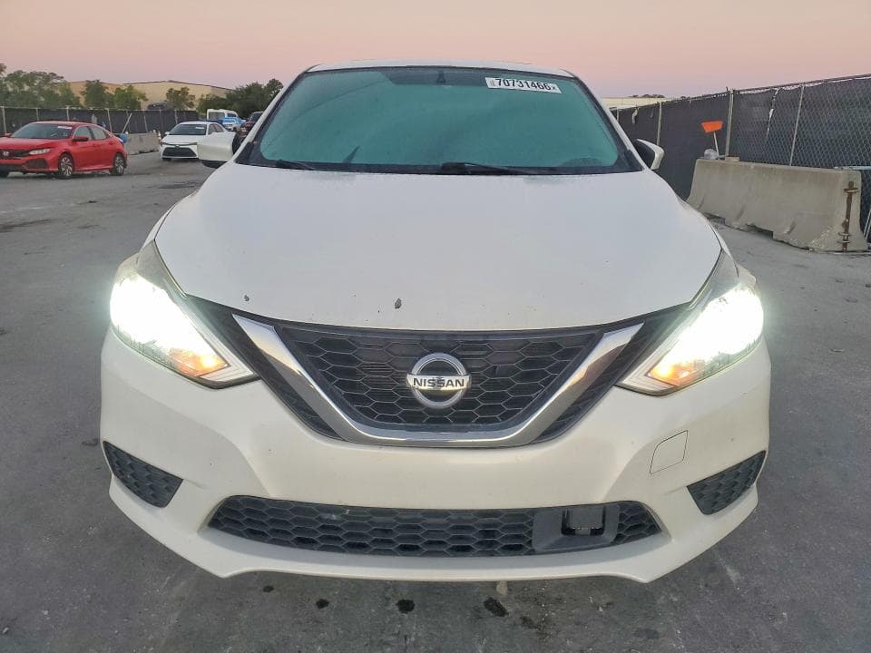 2019 NISSAN SENTRA SV 5