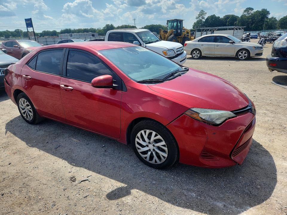 2017 TOYOTA COROLLA LE 4
