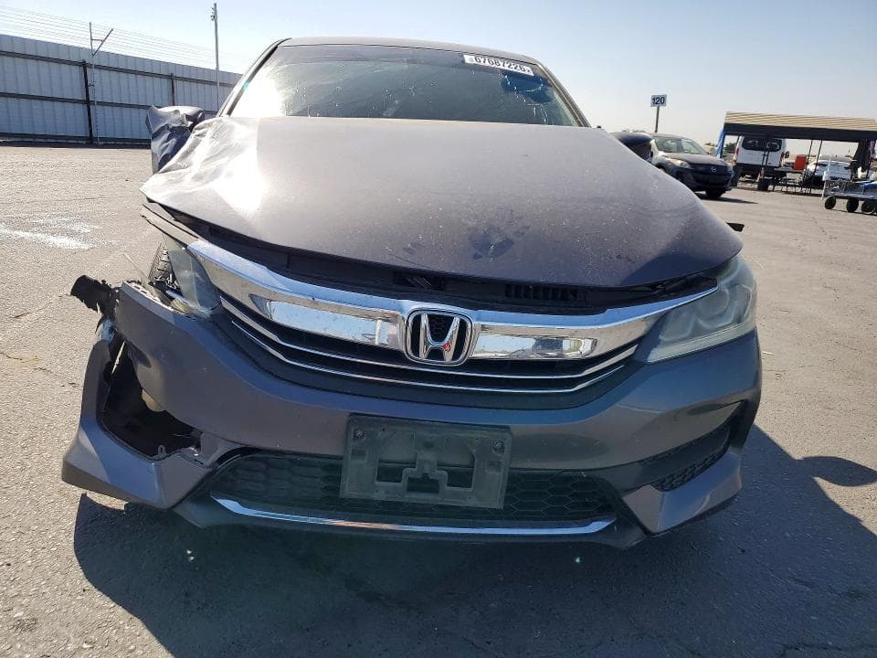 2017 HONDA ACCORD LX 5