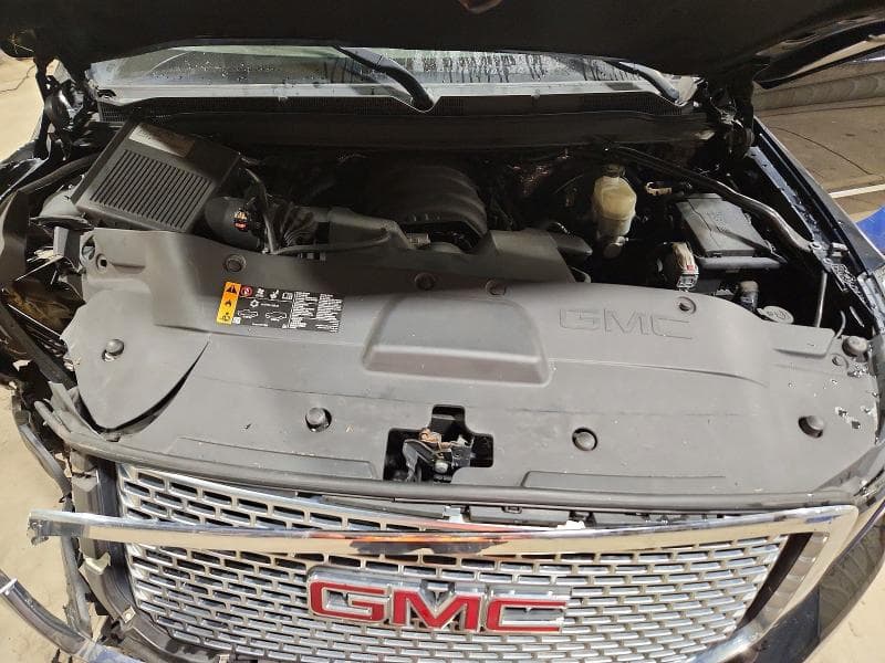 2017 GMC YUKON DENALI 12
