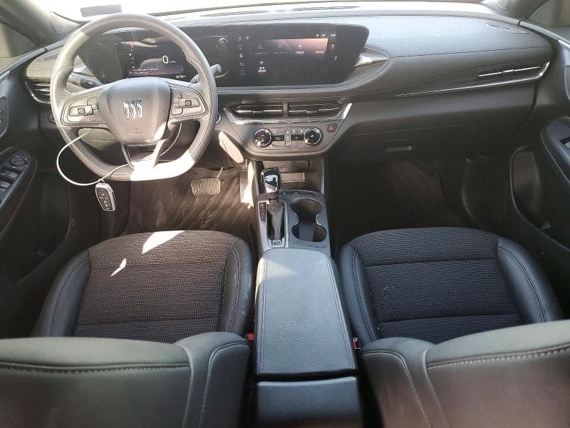 2025 BUICK ENVISTA PREFERRED 8