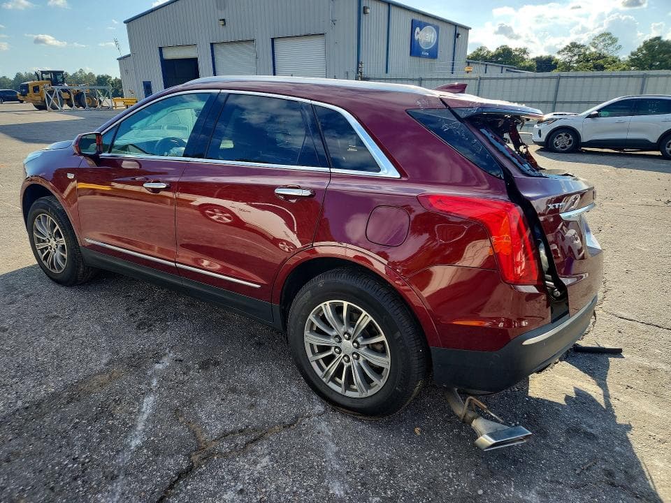 2017 CADILLAC XT5 LUXURY 2