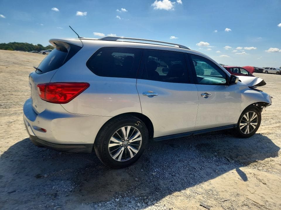 2017 NISSAN PATHFINDER SV 3