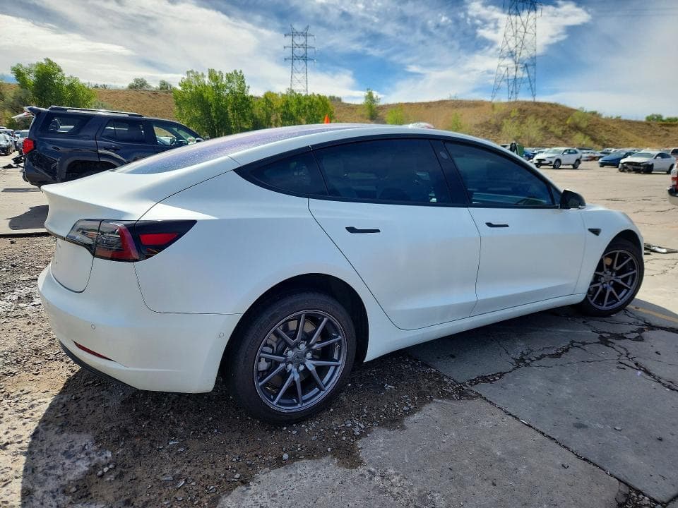 2018 TESLA MODEL 3 3