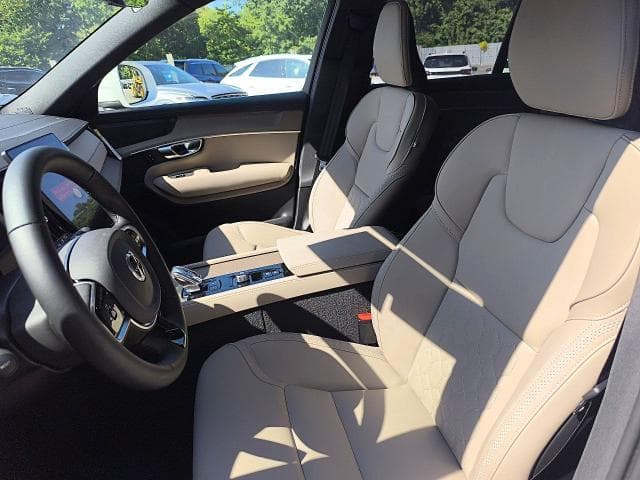 2026 VOLVO XC90 PLUS 15