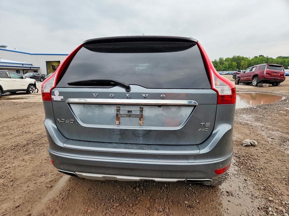 2017 VOLVO XC60 T5 INSCRIPTION 6