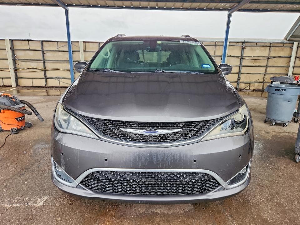 2019 CHRYSLER PACIFICA TOURING PLUS 5