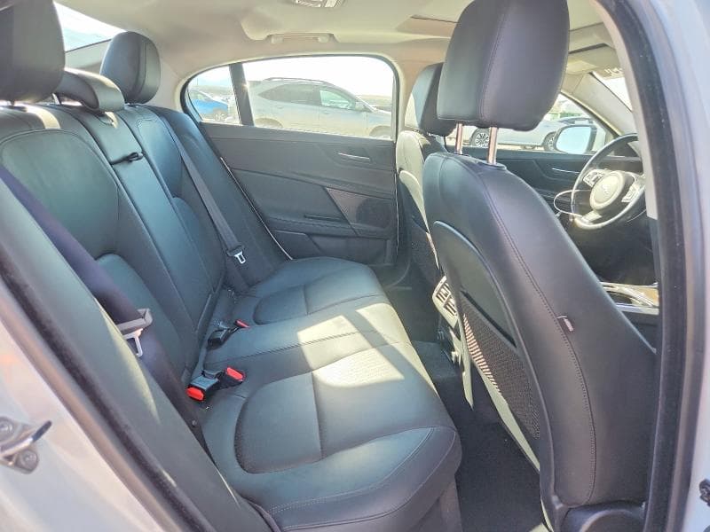 2017 JAGUAR XE FIRST EDITION 10
