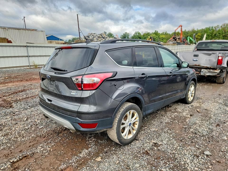 2018 FORD ESCAPE SEL 3
