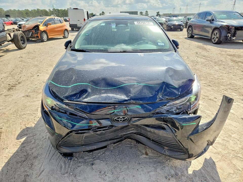 2026 TOYOTA COROLLA LE 5