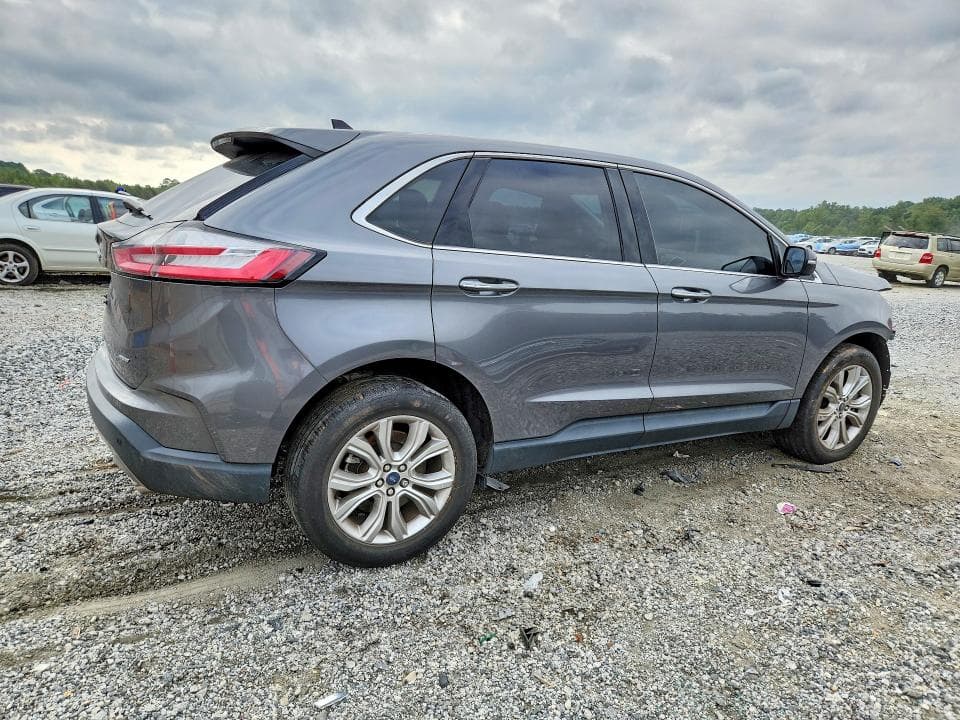 2022 FORD EDGE TITANIUM 3
