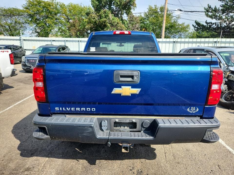 2017 CHEVROLET SILVERADO C1500 6