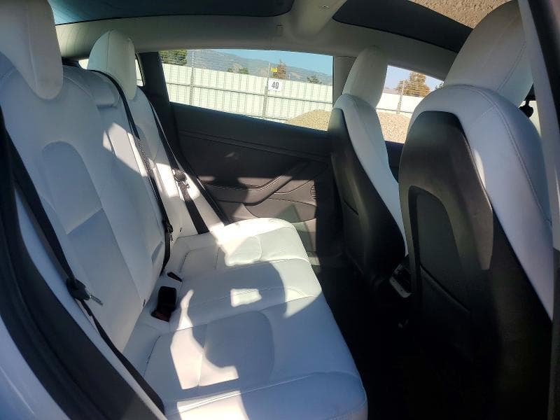 2021 TESLA MODEL 3 10