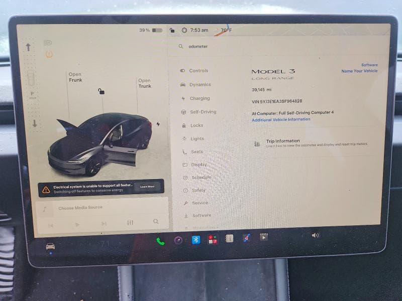 2025 TESLA MODEL 3 9