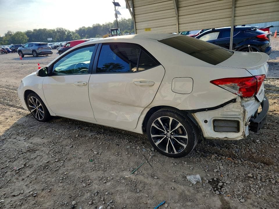 2019 TOYOTA COROLLA SE 2
