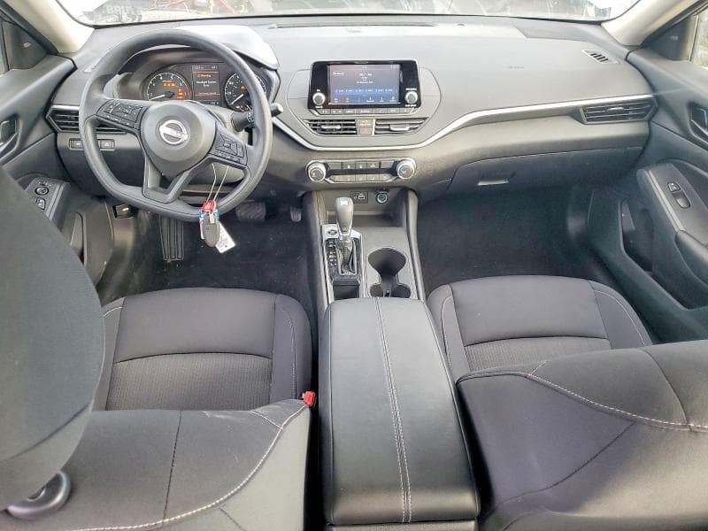 2024 NISSAN ALTIMA S 8