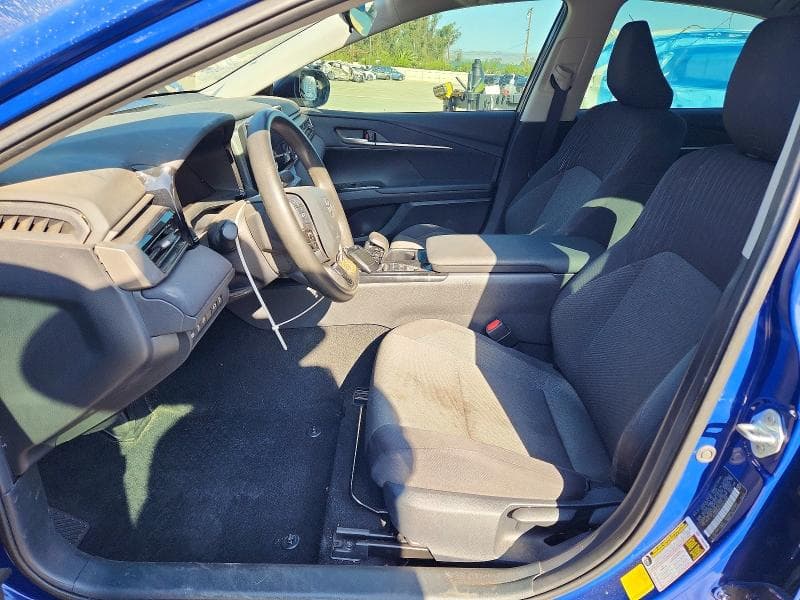 2025 TOYOTA CAMRY LE 7