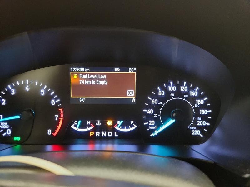 2020 FORD ESCAPE SE 9
