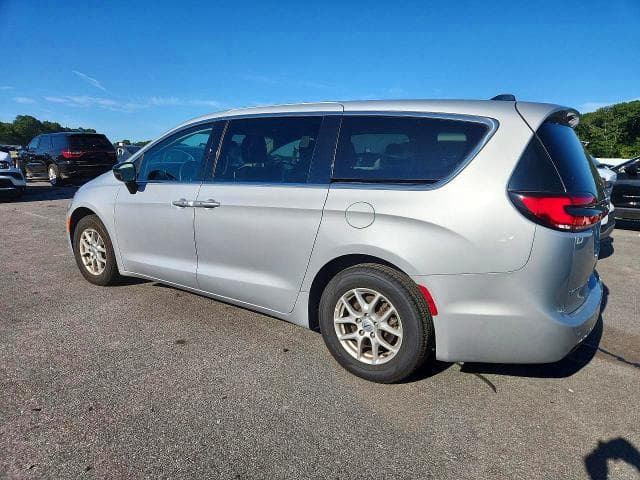 2024 CHRYSLER PACIFICA TOURING L 2