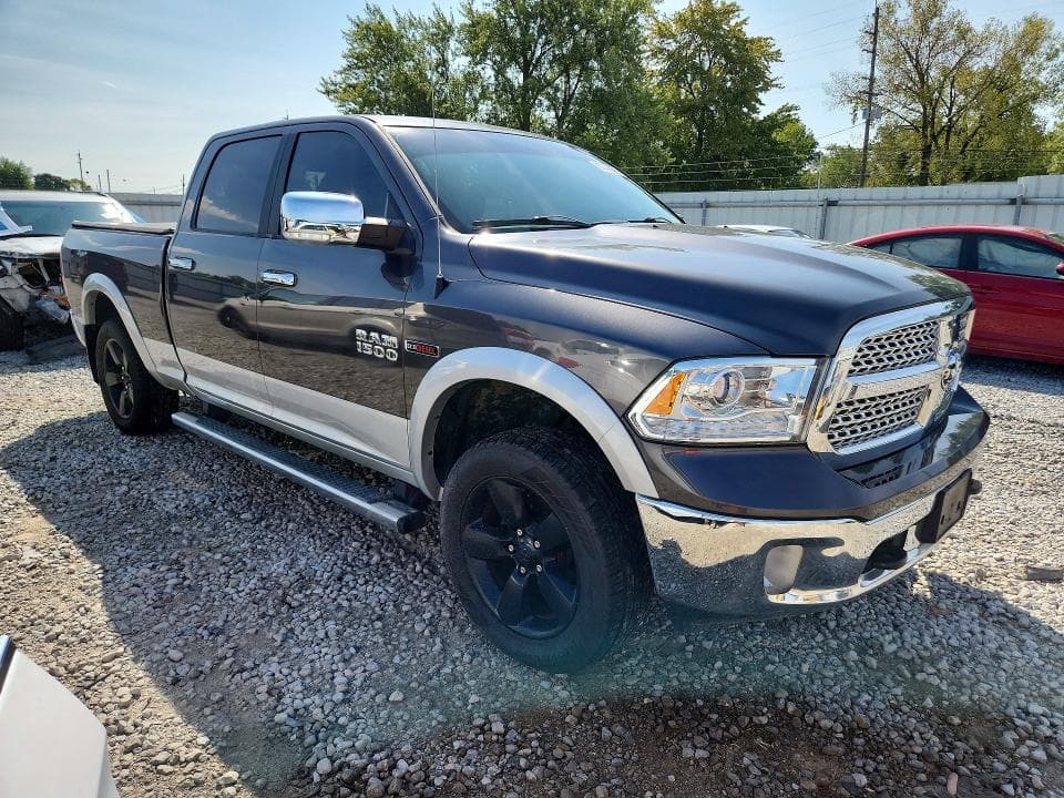 2017 RAM 1500 LARAMIE 4