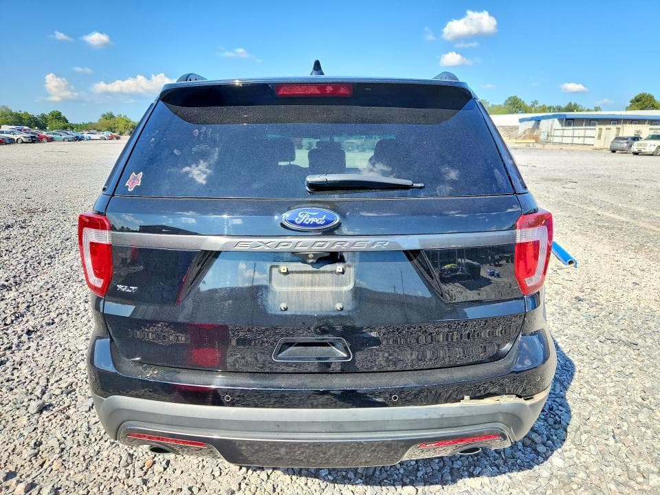 2017 FORD EXPLORER XLT 6
