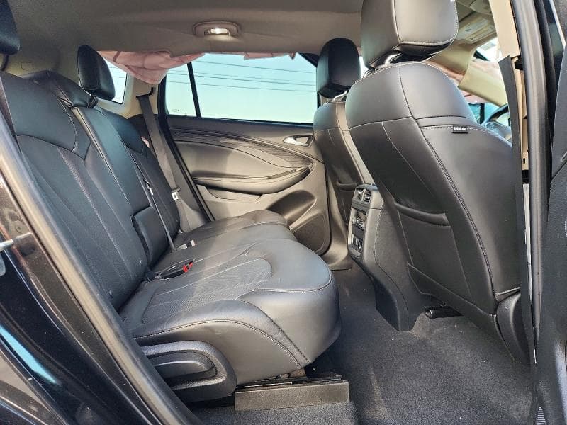 2017 BUICK ENVISION ESSENCE 11