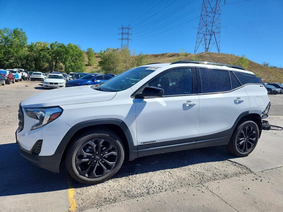 2021 GMC TERRAIN SLE - 1