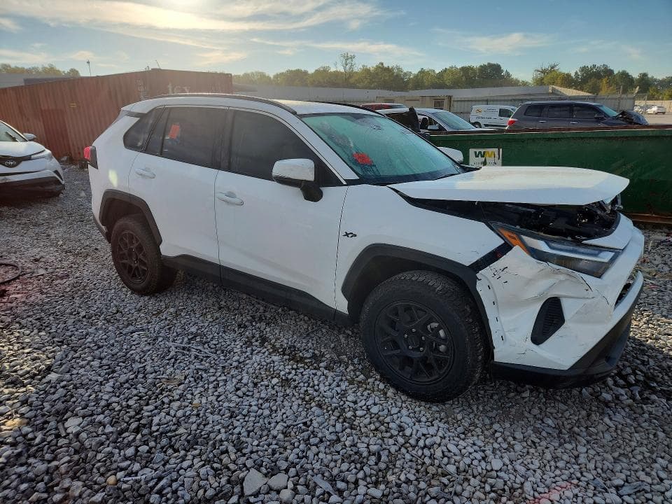 2024 TOYOTA RAV4 XLE 4