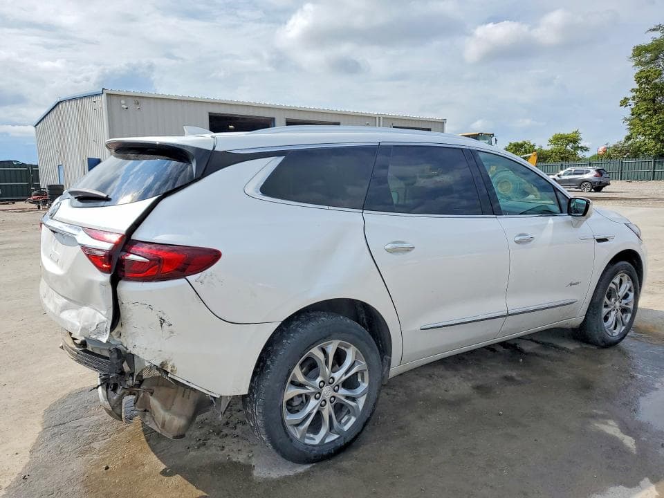 2021 BUICK ENCLAVE AVENIR 3