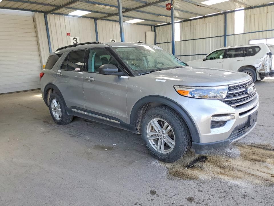 2023 FORD EXPLORER XLT 4