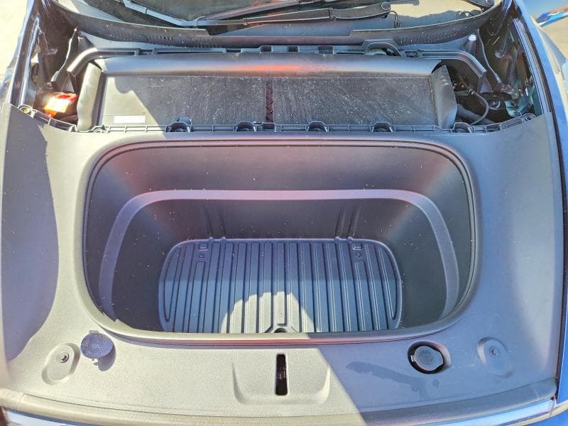 2026 TESLA MODEL Y 11