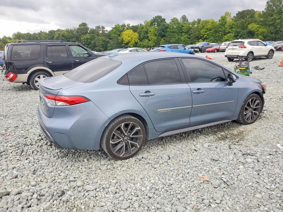 2020 TOYOTA COROLLA SE 3