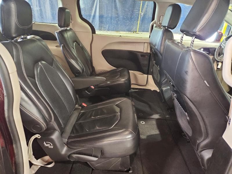 2022 CHRYSLER PACIFICA TOURING L 11