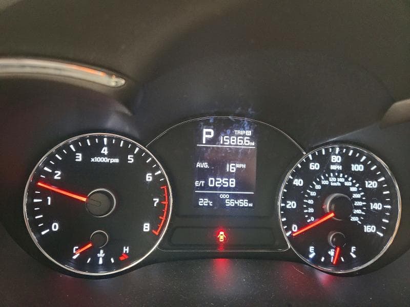 2018 KIA FORTE5 LX 9